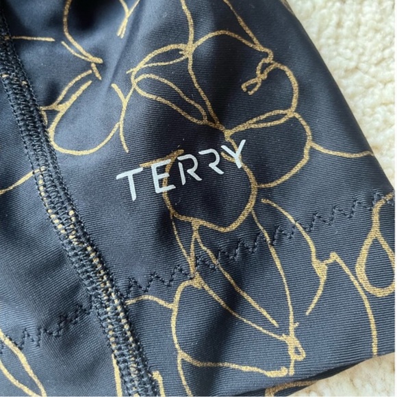 Like new Terry bike cycling shorts size large. - Picture 3 of 11